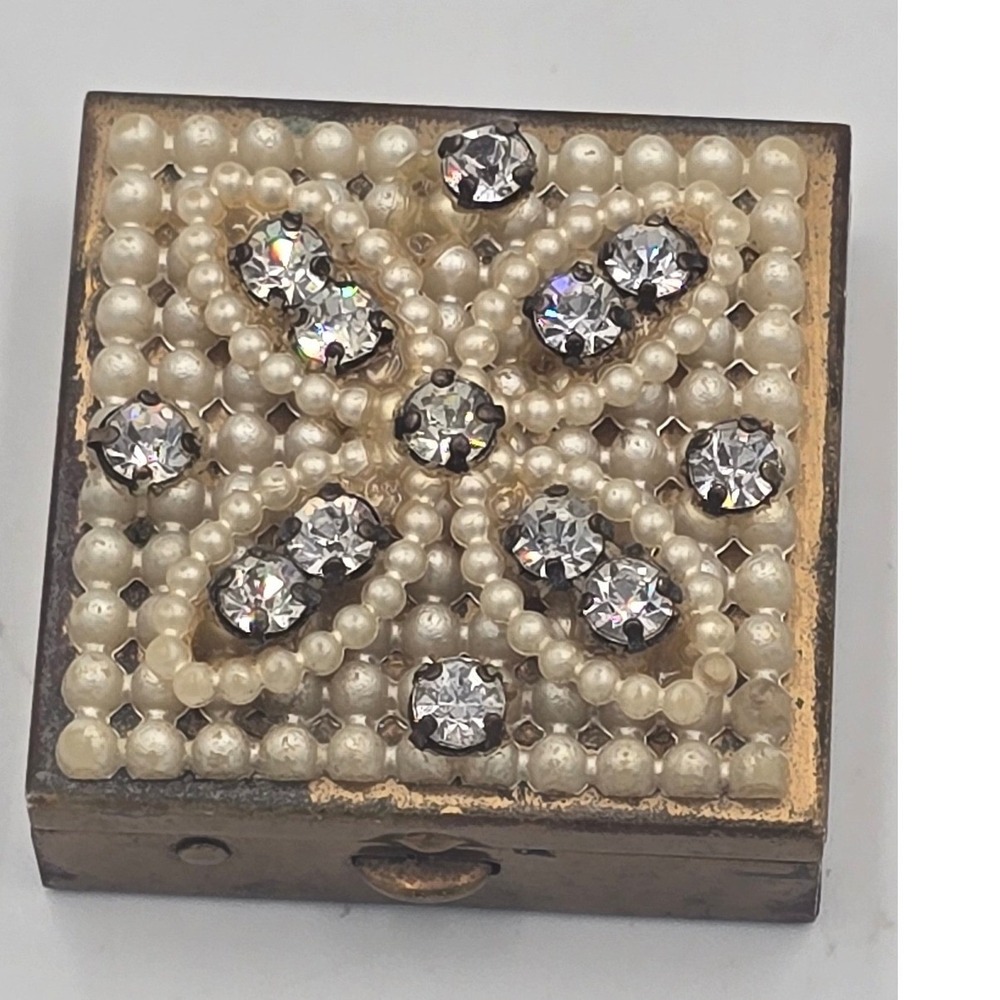 Wiesner of Miami Trickettes Pill Box Women OS Gold Pearl Rhinestone Good Vintage